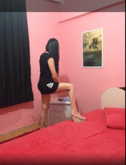 Yenimahalle Escort — Şehrin Koşturmacasından Uzak, Dinlendirici Sohbet